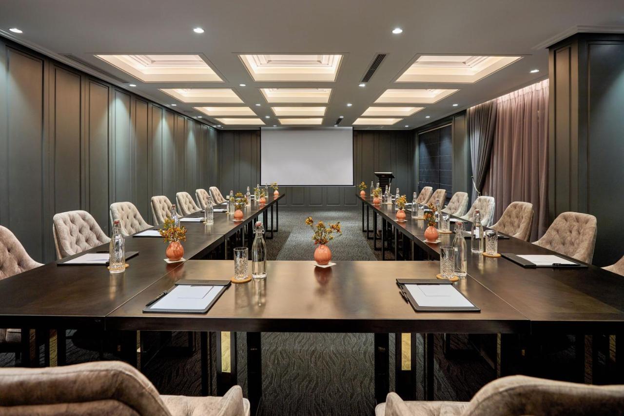 Peridot Grand Luxury Boutique Hotel Hanoj Exteriér fotografie Meeting room at the hotel